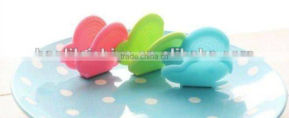 Free Packing Cute Animal Shape Silicone Gloves/Kitchen ware