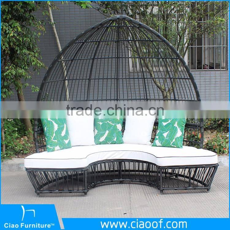 Best Selling Rattan Garden Daybed With Canopy