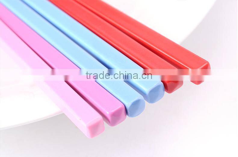 Wholesale Stock Small Order Cartoon Giraffe Multifunctional Children Training Chopsticks