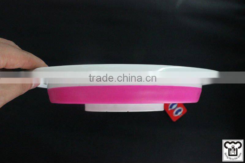 Foldable and colorful silicone food colander