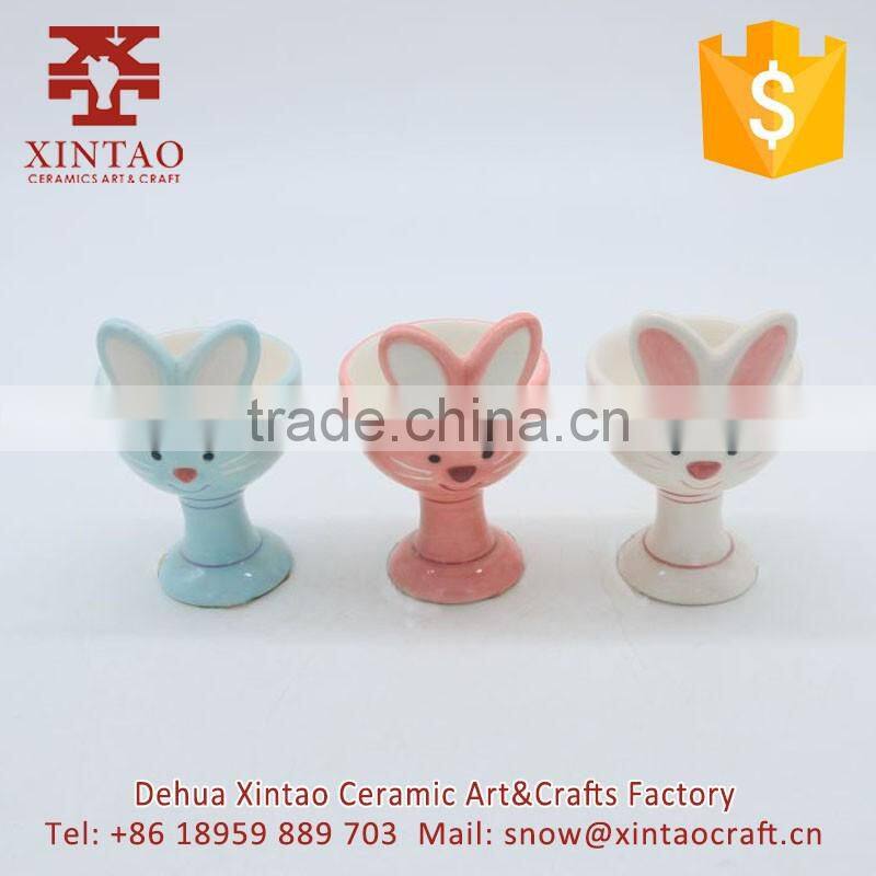 High quality promotion white ceramic decorative Egg cups for gifts and tableware