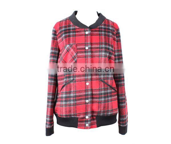 2015 new designs ladies' loose-fitting grid yarn dyned windbreaker jacket with pocket