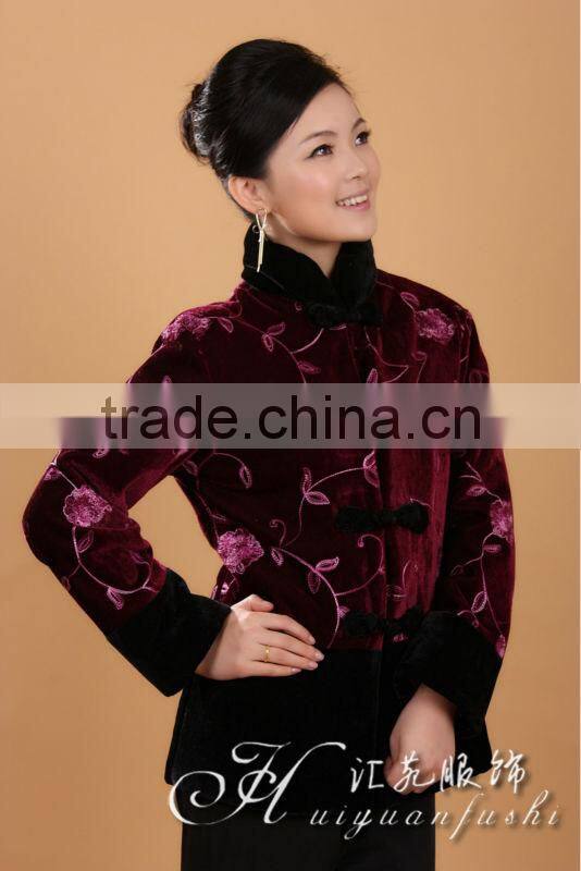 chinese woman traditional wear