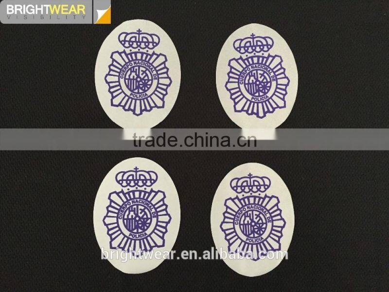 Relfective chest emblem reflective logo be heated on polo shirt for Spain market