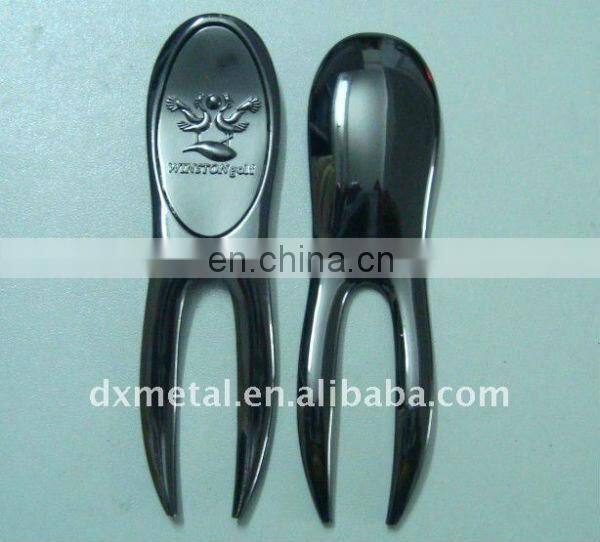 metal golf pitchfork golf divot tool