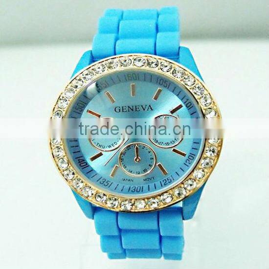 new fashion geneva 10 colors watch crystal