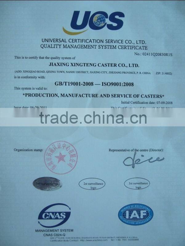 LIR04 Supermaket Metal Stand with Flat Tray Tire Display Racks