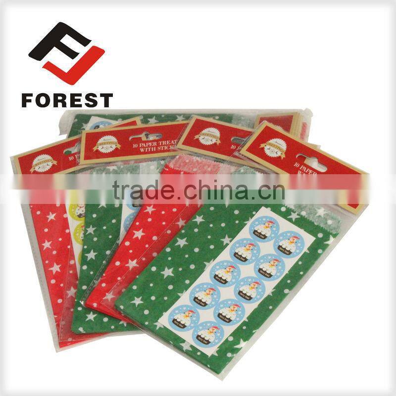 Green grocery paper bags retail