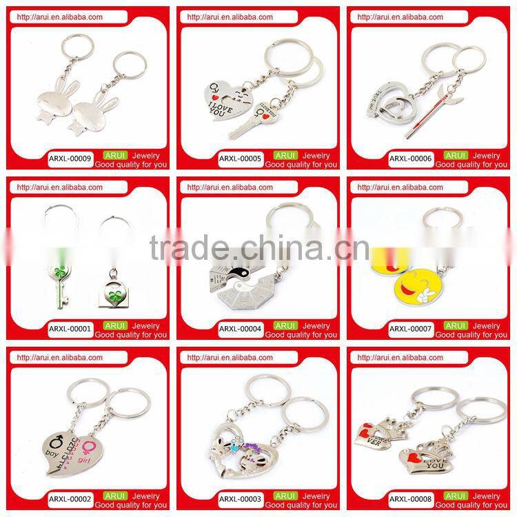 Hot new key chain yellow smile face metal keychain