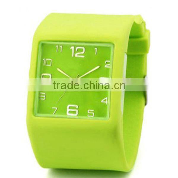 Catch your eyes matching bright color silicone wristband watch