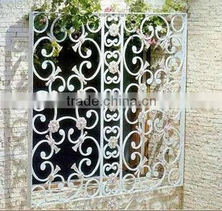 2015 Top-selling wrought iron window fence netting