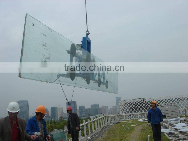 Below hook vacuum glass lifter