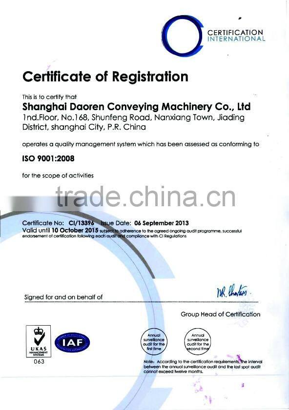 Spiral conveyor cartons lifter