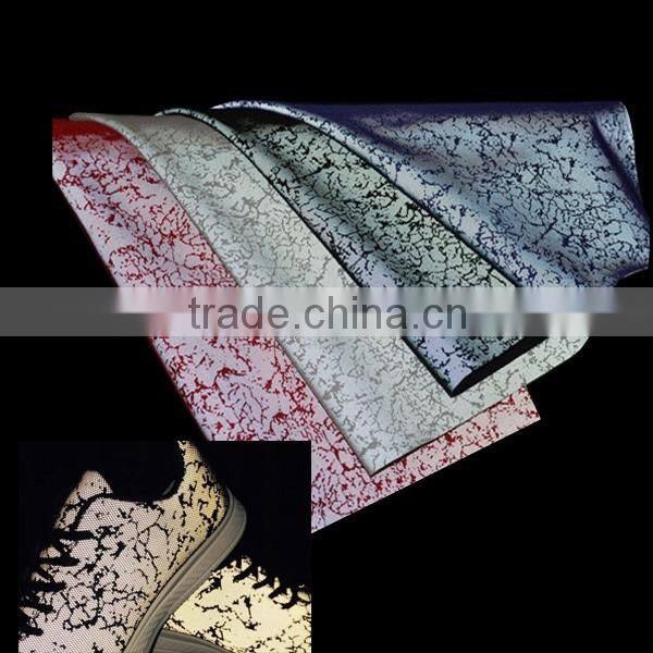 2016 new design shoes material with reflective logos