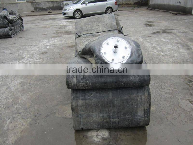 Air-filled rubber airbag for boat salvage