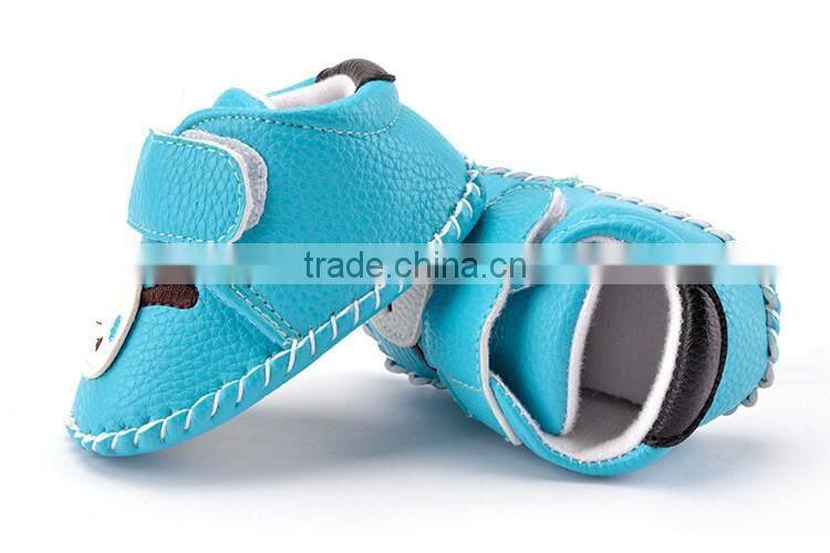 2016 new arrival baby shoes animal embroidered leather baby sport shoes