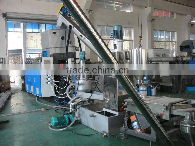 Side force feeder plastic pelletizing machine /plastic granulating machine