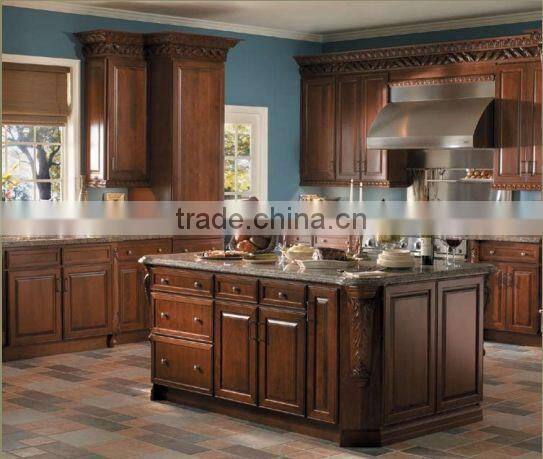 Traditional American Style Solid Wood Maple Kitchen Cabinet