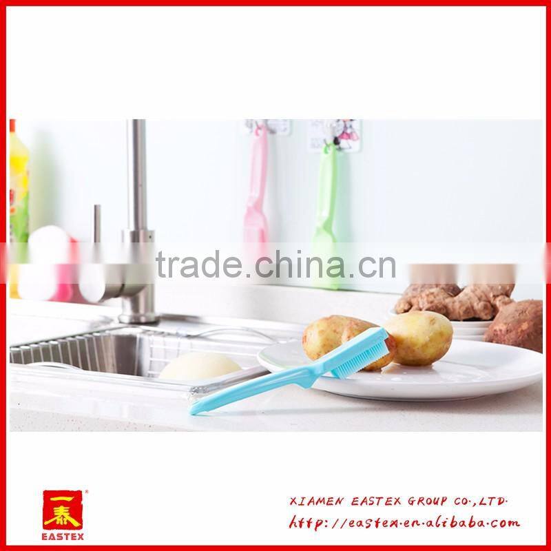 High Quality Plastic Fruit and Vegetables Cleaning Brush