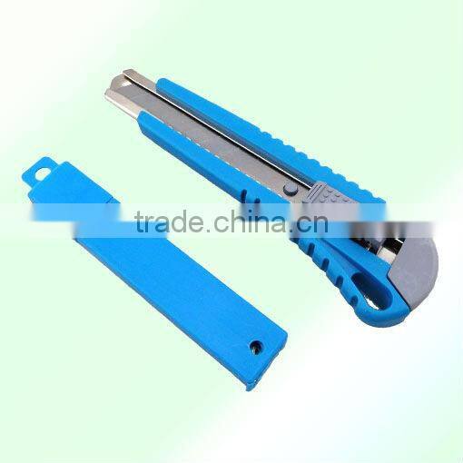 F2043 Big Size Plastic sliding buckle knife/DIY cutter knife/paper cutter knife/exchengeable knife