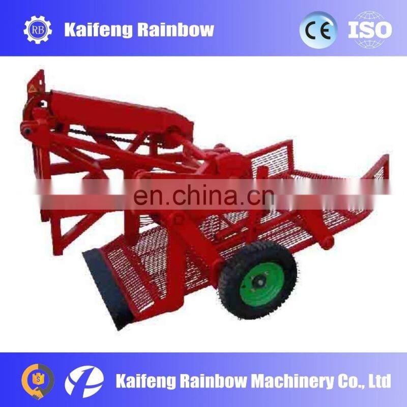 Best Price Top quality groundnut combine harvesting machine peanut harvester/picker for sale
