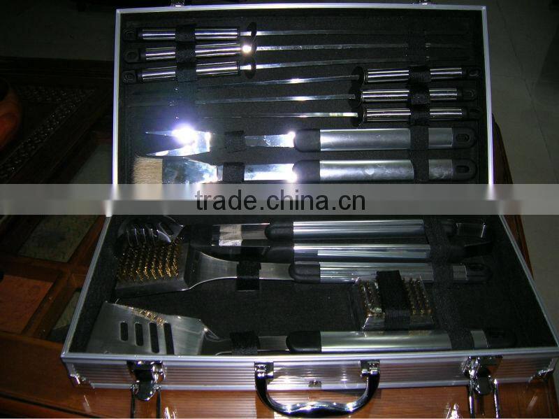 aluminum profile fireproof shell barbeque set with portable case at affordable price