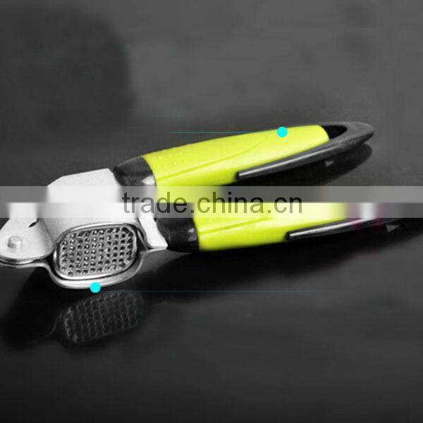 Manufacturer in stock solid Stainless Steel Professional Garlic Mincer/Press/garlic Crusher