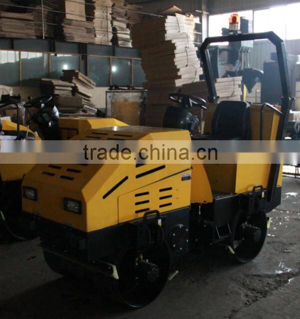 1.5 ton Ride on Hydraulic Vibratory Road Roller