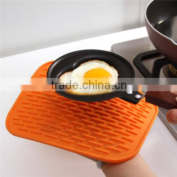 Multi Use Pad Anti Slip Silicone Mats Kitchenware Tools