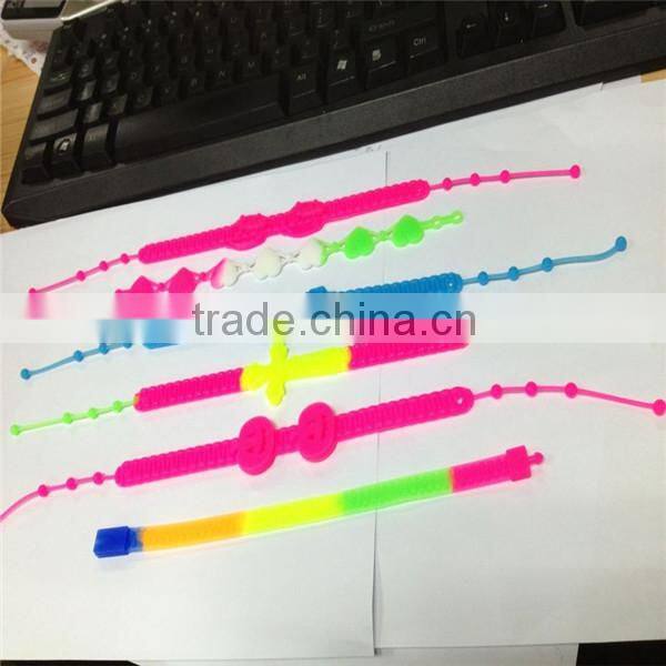 Promotional silicone bracelets custom bracelets ,silicone wristbands approved by FDA