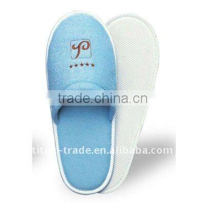 cheap hotel slippers