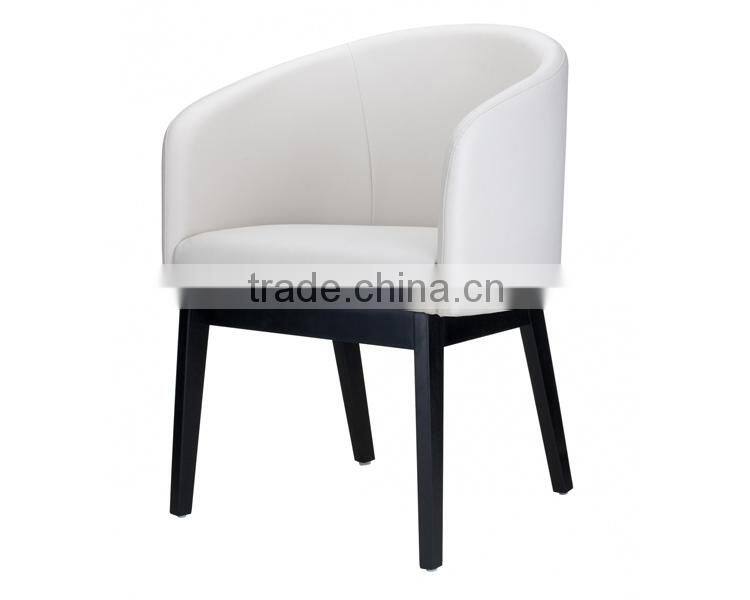 D018 Barcelona dining chair