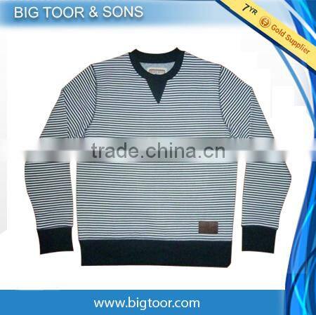 customized premium quality men sweatshirts with classic look