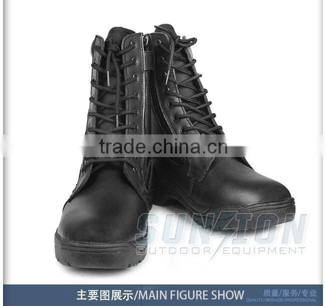 Tactical Boots Featuring Fanscinate design using waterproof nylon and cowhide leather.