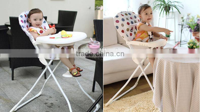 Baby dinging chair with large tray