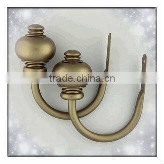 Birdie Curtain Tie-Back