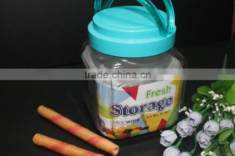 Square Plastic Fresh Food Storage Container 1.2L for pasta, coffee, tea, crackers and candy