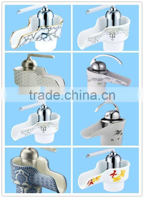 Blue And White Porcelain Basin Faucet