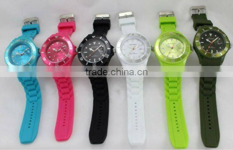 unisex silicone sports watch with Japan movement