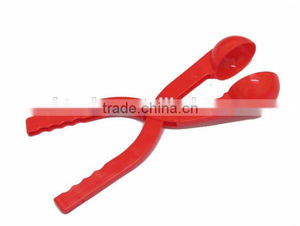 High quality ABS winter outdoor snow ball maker/ round ice ball maker