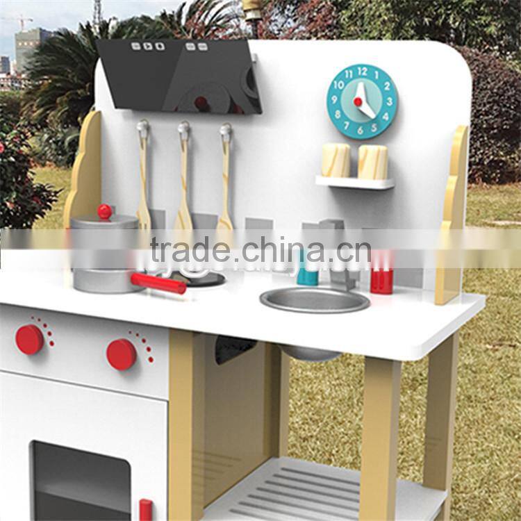 New style kids pretend play wooden toy play kitchen W10C293