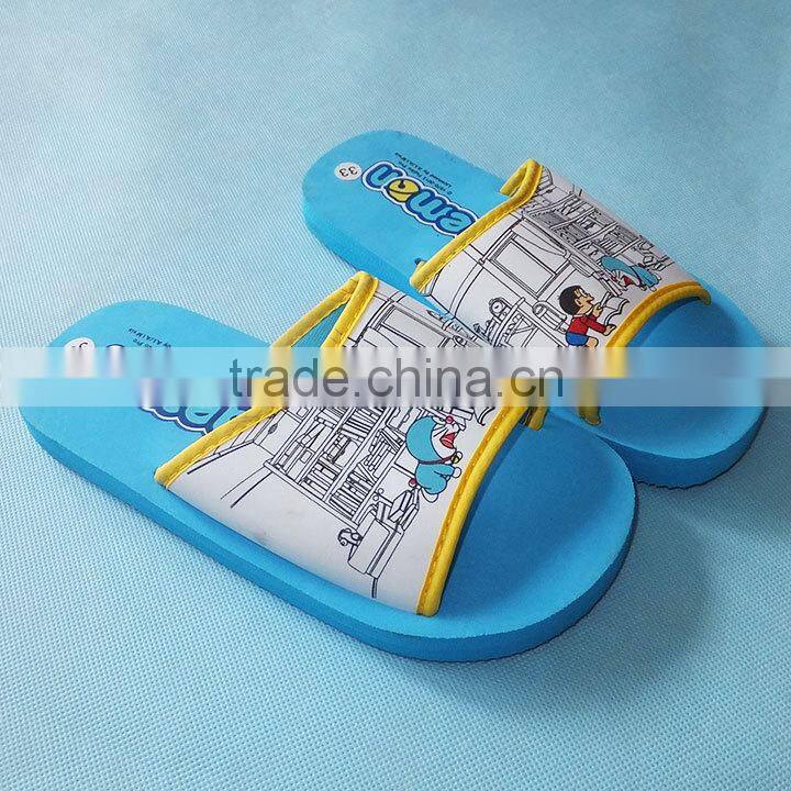 KIDS EVA SLIPPERS WITH RETAIL HANGER Stock lot