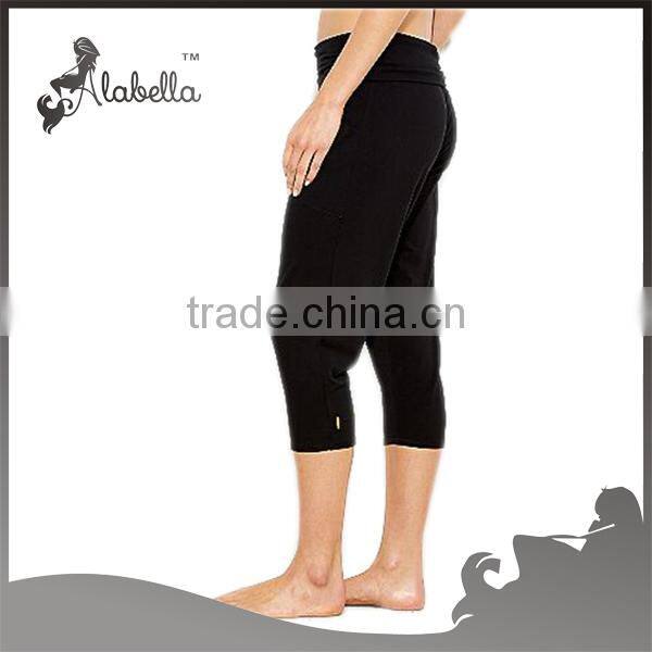 Ladies fitness fabric cotton women ruffle capris ruffle pants for lady