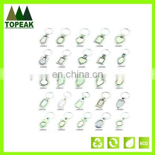 Promation cute cartons rubber gift metal keychain key ringsr key chains