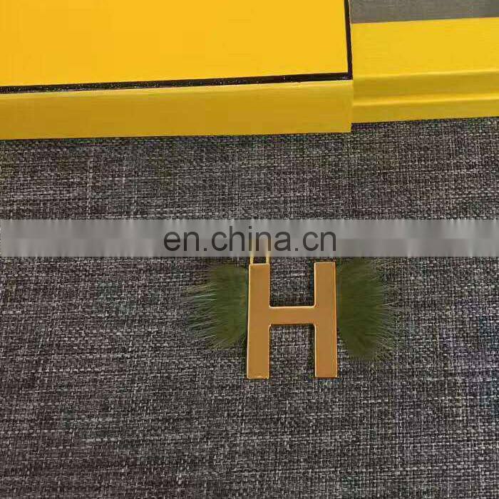 Popular and Fashion Winter Metal Letter Necklace Keychain/Mink Fur Accessory