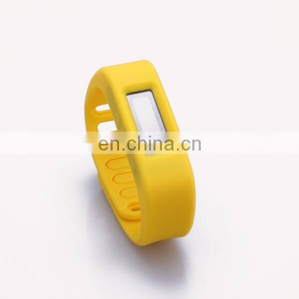 oem design interchangeable silicone strap watch