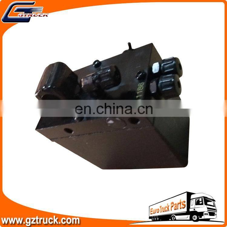 Hydraulic Cab Tilt Pump Oem 1611186 for VL FH FM FMX NH Truck Model Lifting Pump