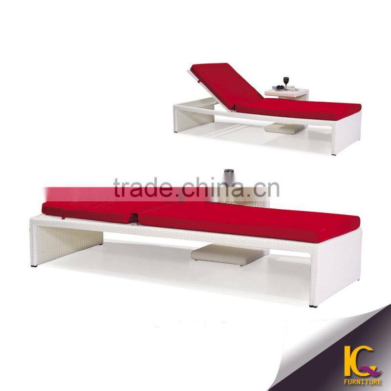 Hotel swimming pool rattan lounger sun bed beach chair rattan furniture