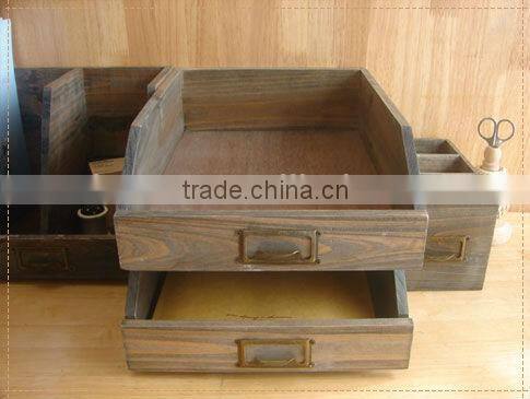 2015 trend style wooden tray with metal deco