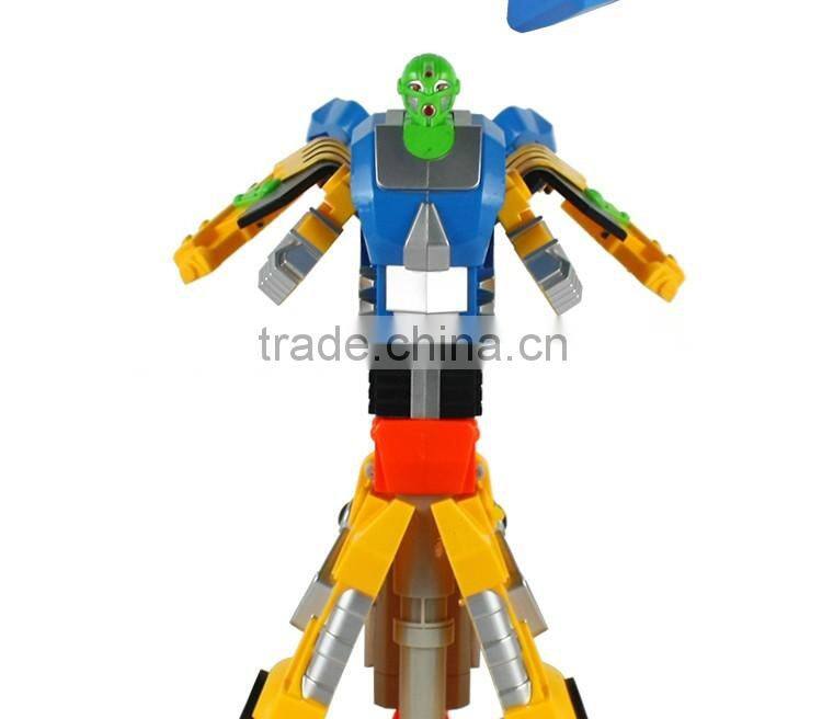 Fantastic kids playing deformable robot toy nerf gun bullets